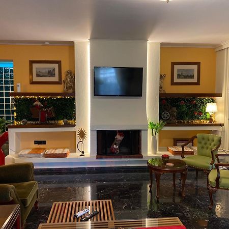 아테네 Sarakin'S Mansion Luxury Retreat 아파트 외부 사진
